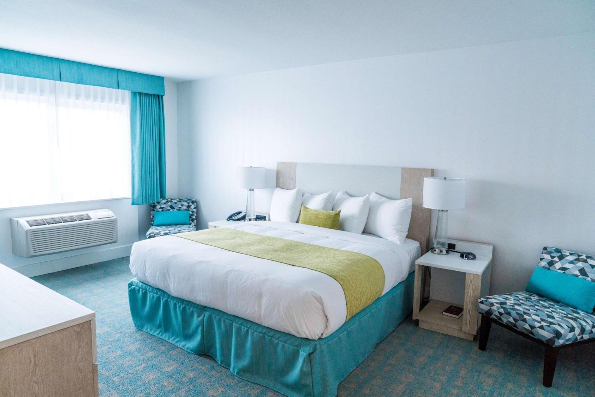 Coast Hotel & Convention Centre Langley Bagian luar foto