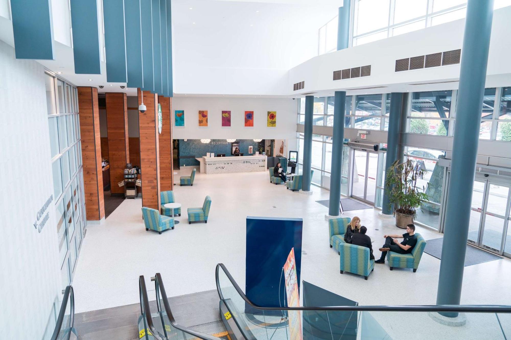 Coast Hotel & Convention Centre Langley Bagian luar foto
